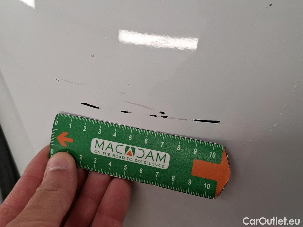  Peugeot  208  Active 1.6 HDi 75CV BVM5 E6 #10