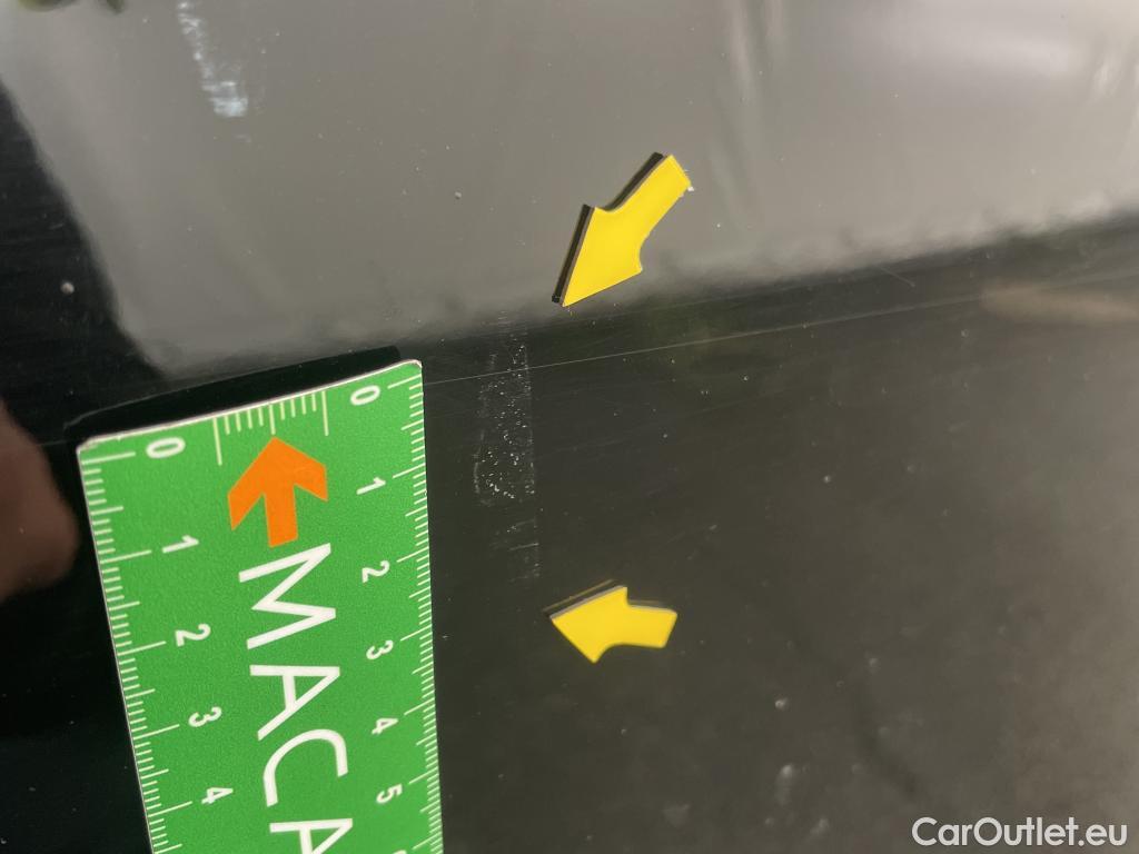  Peugeot  3008 PEUGEOT  / 2020 / 5P / SUV 1.6 HYBRID 225 E-EAT8 Allure Pack #32