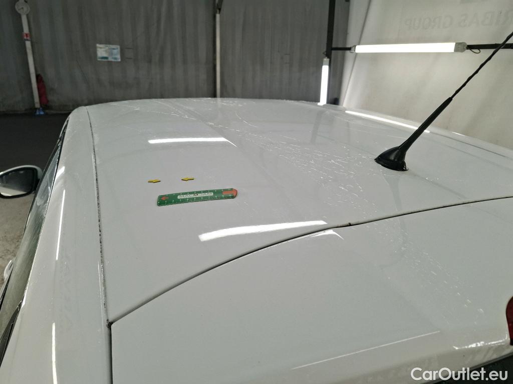  Peugeot  208  Active 1.6 HDi 75CV BVM5 E6 #18