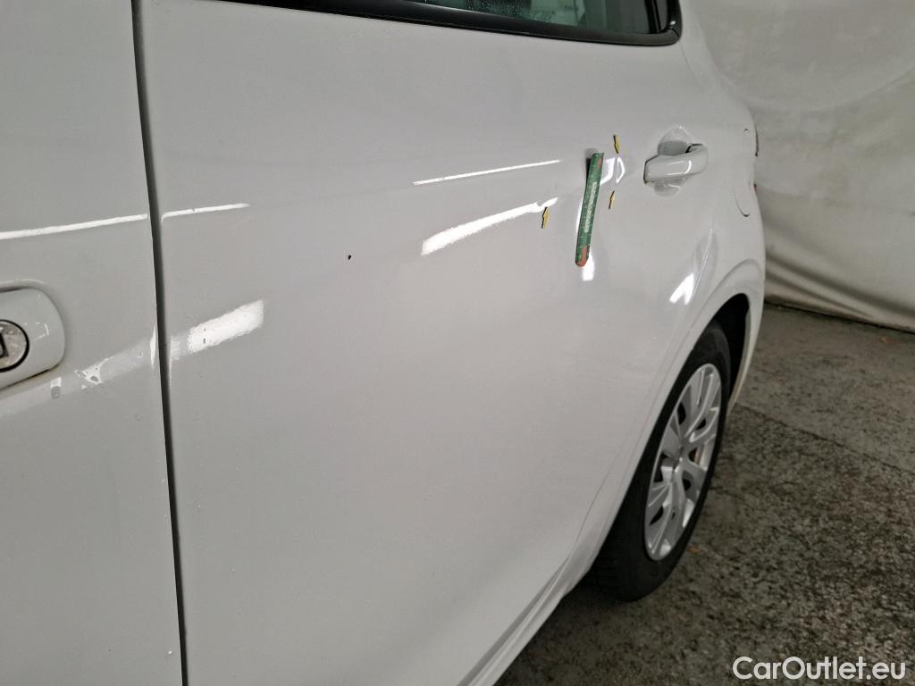 Peugeot  208  Active 1.6 HDi 75CV BVM5 E6 #15