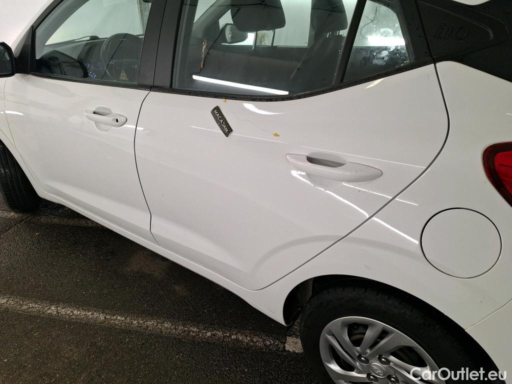  Hyundai  i10  Intuitive 1.0 65CV BVM5 E6dT #4