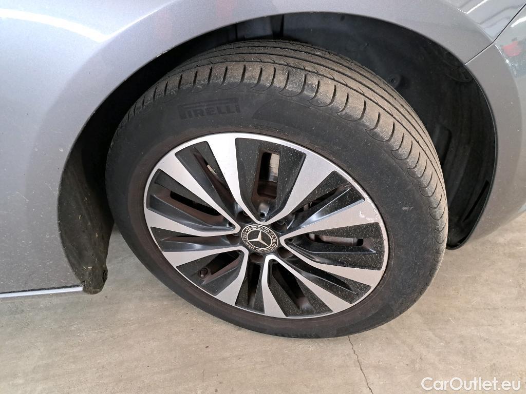  Mercedes  A-Klasse MERCEDES-BENZ Classe A Compact / 2018 / 5P / Berline A 250 e Business Line 8G-DCT #3