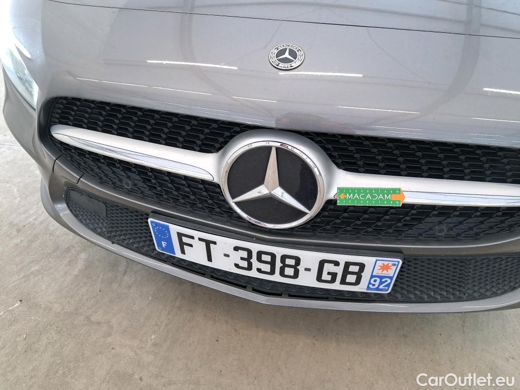  Mercedes  A-Klasse MERCEDES-BENZ Classe A Compact / 2018 / 5P / Berline A 250 e Business Line 8G-DCT #14