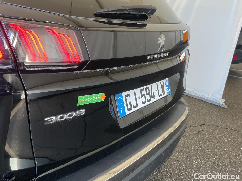  Peugeot  3008 PEUGEOT  / 2020 / 5P / SUV 1.6 HYBRID 225 E-EAT8 Allure Pack #34