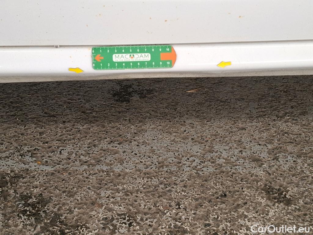  Peugeot  208  Active 1.6 HDi 75CV BVM5 E6 #8