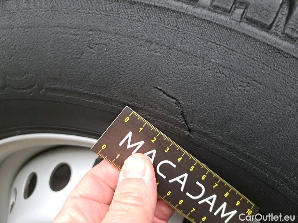  Iveco  Daily IVECO  VU 4p Fourgon 35S14GA8 V/P11 H2 3520 #8