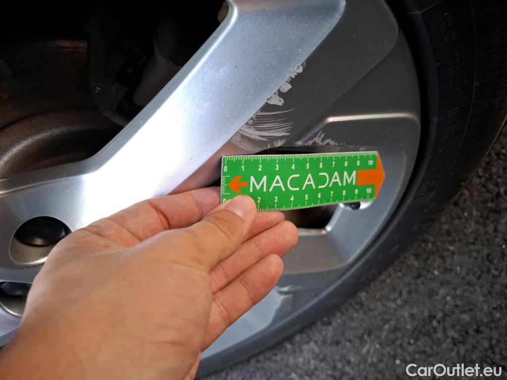  Citroen  C5 CITROEN  Aircross / 2018 / 5P / SUV Hybrid 225 ë-EAT8 Business #5