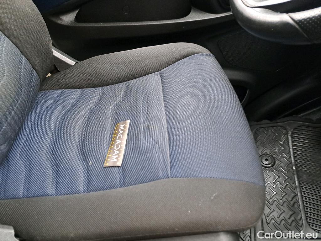  Iveco  Daily IVECO  VU 4p Fourgon 35S14GA8 V/P11 H2 3520 #27