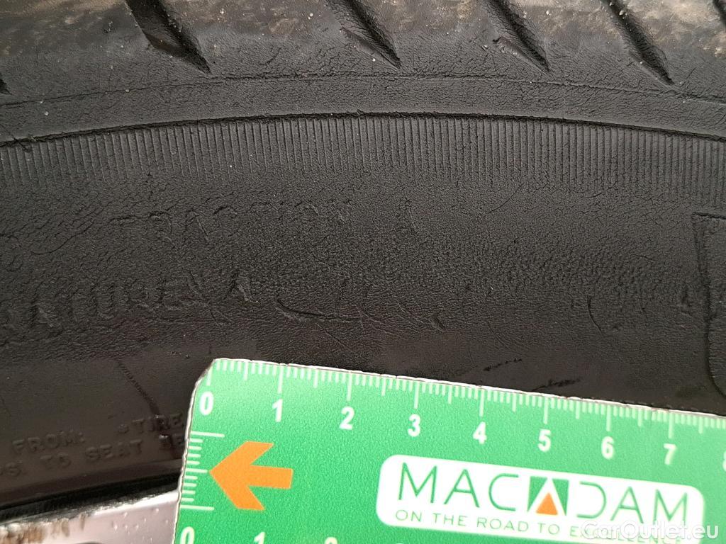  Mercedes  CLA-Klasse MERCEDES-BENZ CLA Coupe / 2019 / 4P / Coupé CLA 200 d Business Line BA8 #5