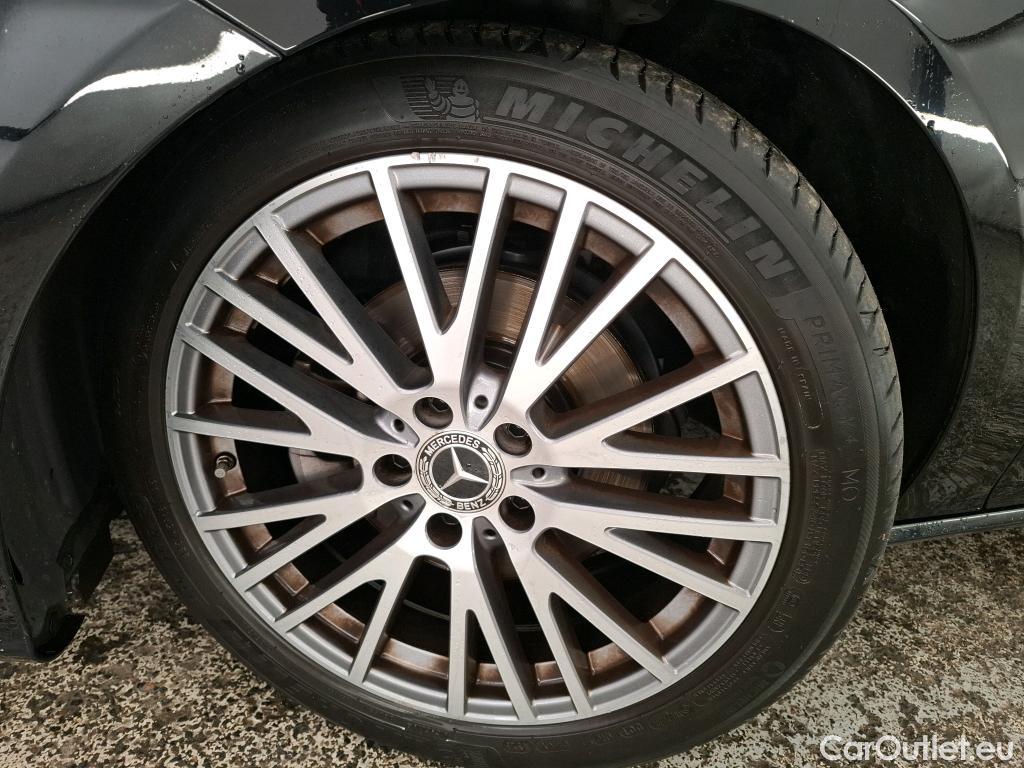  Mercedes  CLA-Klasse MERCEDES-BENZ CLA Coupe / 2019 / 4P / Coupé CLA 200 d Business Line BA8 #28