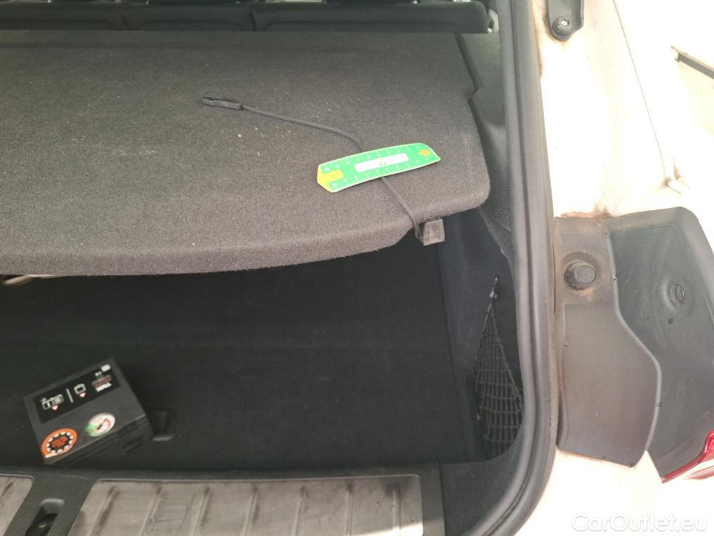  Bmw  X2 BMW  / 2017 / 5P / SUV sDrive18i Business Design #9