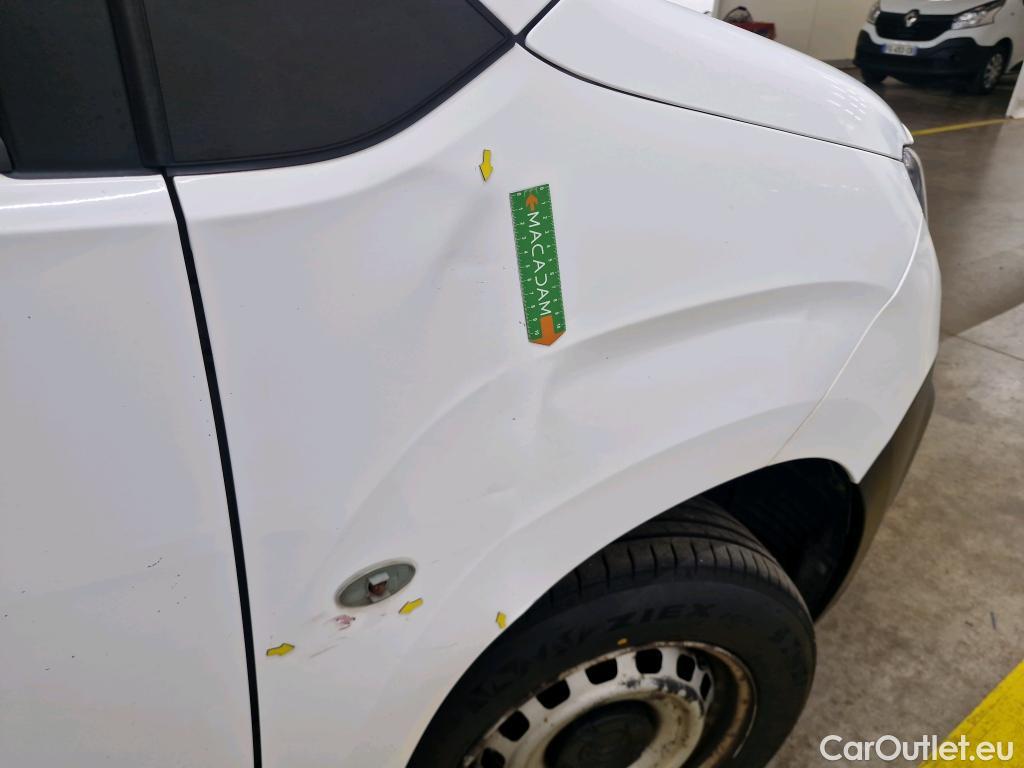  Citroen  Berlingo  Fourgon Club M 650 1.5 BlueHDi 100CV BVM5 E6dT #1