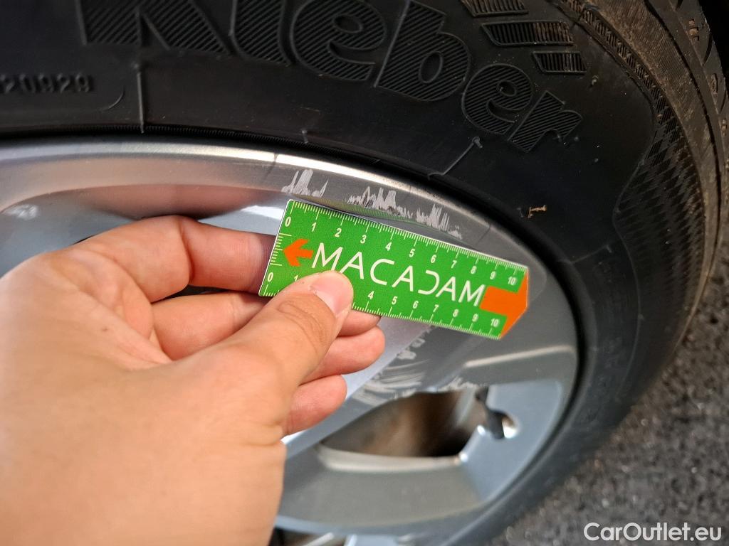  Citroen  C5 CITROEN  Aircross / 2018 / 5P / SUV Hybrid 225 ë-EAT8 Business #3