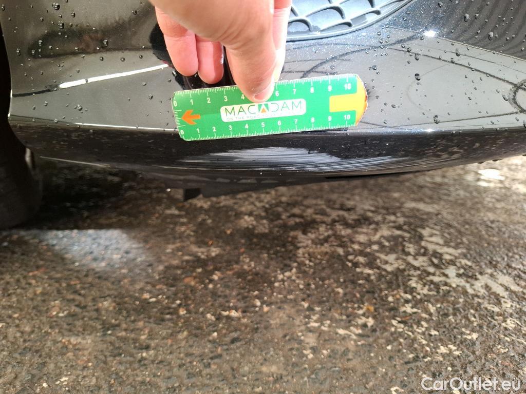  Mercedes  CLA-Klasse MERCEDES-BENZ CLA Coupe / 2019 / 4P / Coupé CLA 200 d Business Line BA8 #8