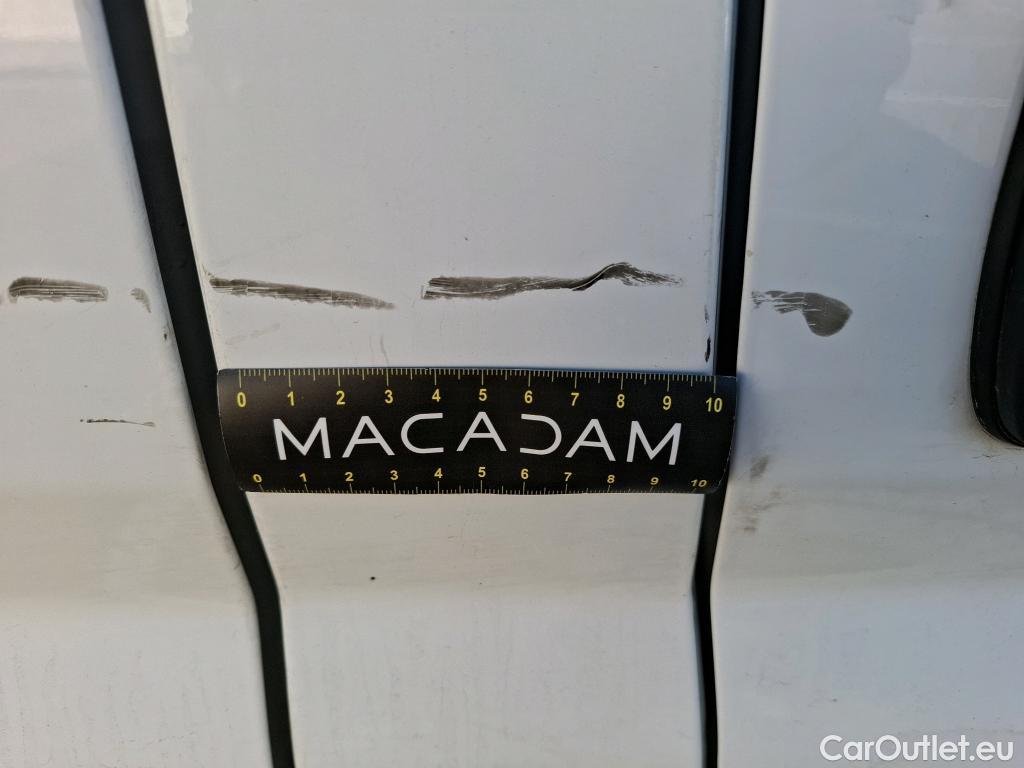  Fiat  Ducato FIAT  2014 4P Fourgon tôlé 2.3 Multijet 120 3.0 M H2 Business #46