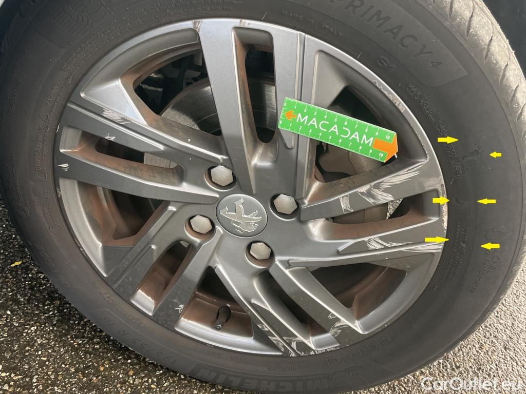  Peugeot  208  Style 1.2 PureTech 100CV BVA8 E6d #9