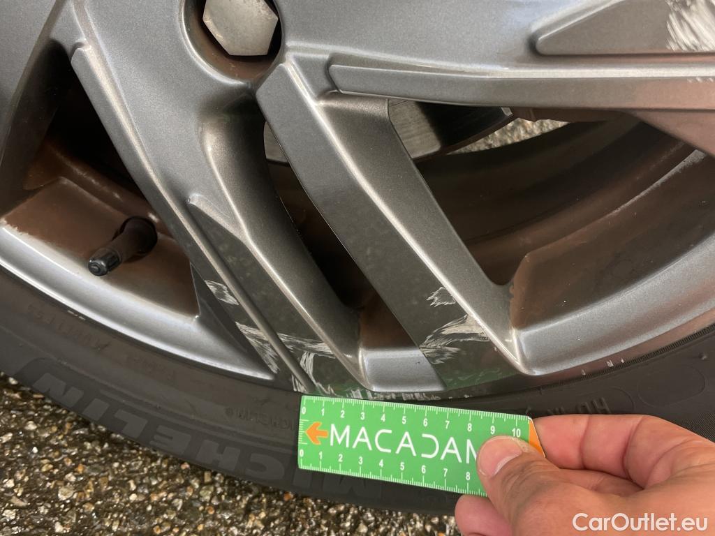  Peugeot  208  Style 1.2 PureTech 100CV BVA8 E6d #21