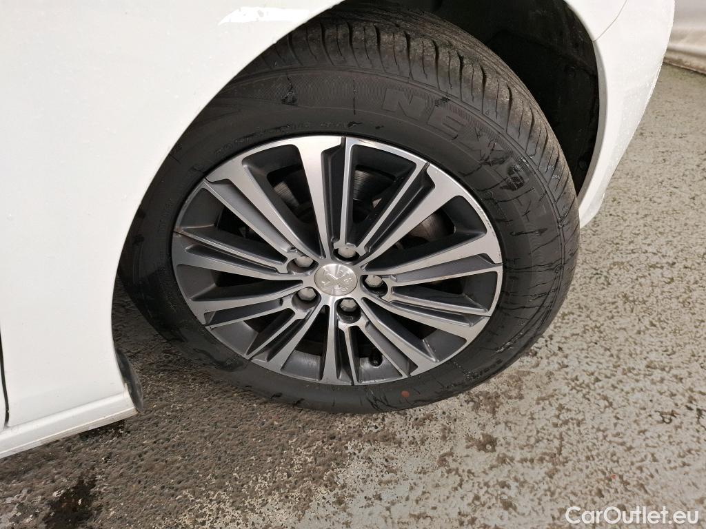  Peugeot  308  Allure Business 1.5 HDi 130CV BVM6 E6d #8