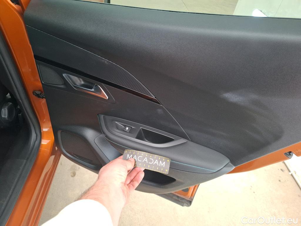  Peugeot  2008  Allure Business 1.5 HDi 110CV BVM6 E6d #16