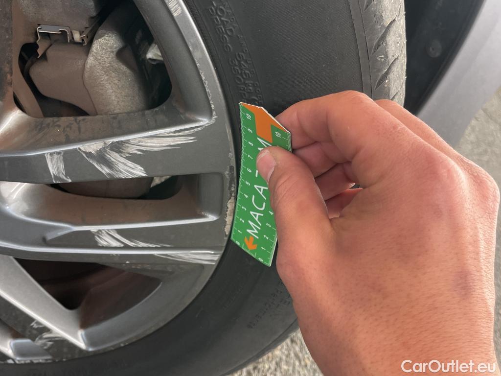  Peugeot  208  Style 1.2 PureTech 100CV BVA8 E6d #19