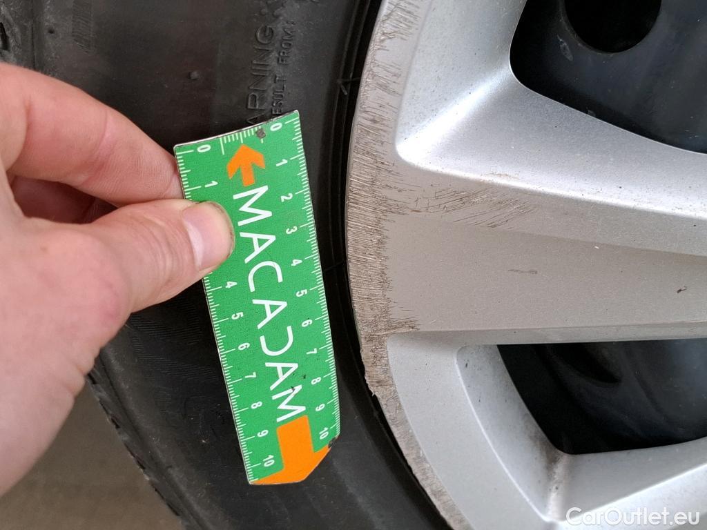  Renault  Clio  V Société Air Nav 1.5 dCi 85CV BVM6 E6dT #75