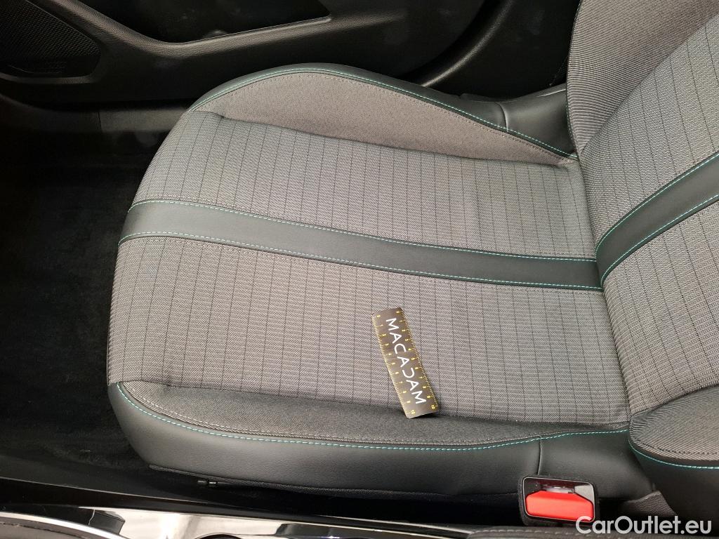  Peugeot  2008  Allure Business 1.5 HDi 110CV BVM6 E6d #22