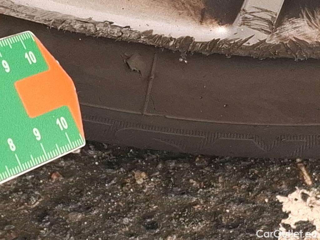  Peugeot  208  Active 1.6 HDi 75CV BVM5 E6 #19