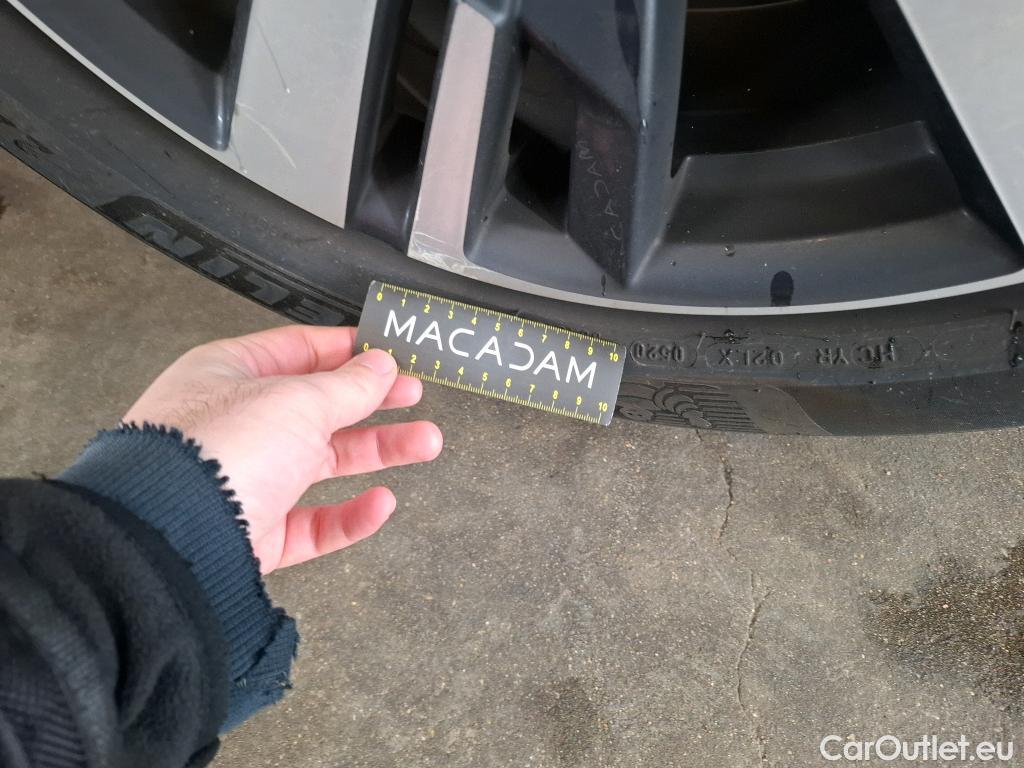  Peugeot  3008  Allure Business 1.2 PureTech 130CV BVA8 E6d #17