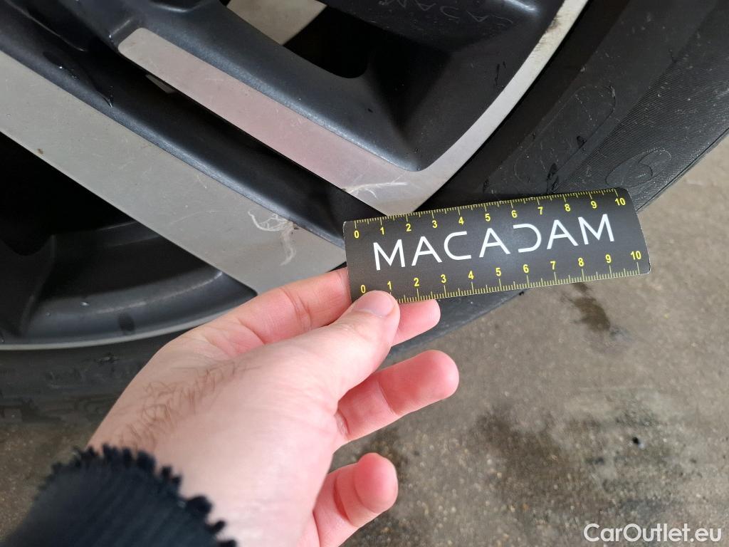  Peugeot  3008  Allure Business 1.2 PureTech 130CV BVA8 E6d #15