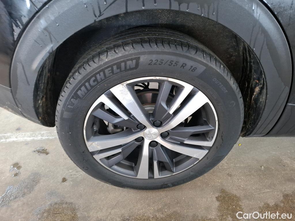  Peugeot  3008  Allure Business 1.2 PureTech 130CV BVA8 E6d #18