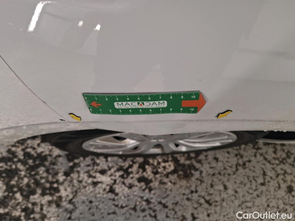  Peugeot  208  Active 1.6 HDi 75CV BVM5 E6 #2