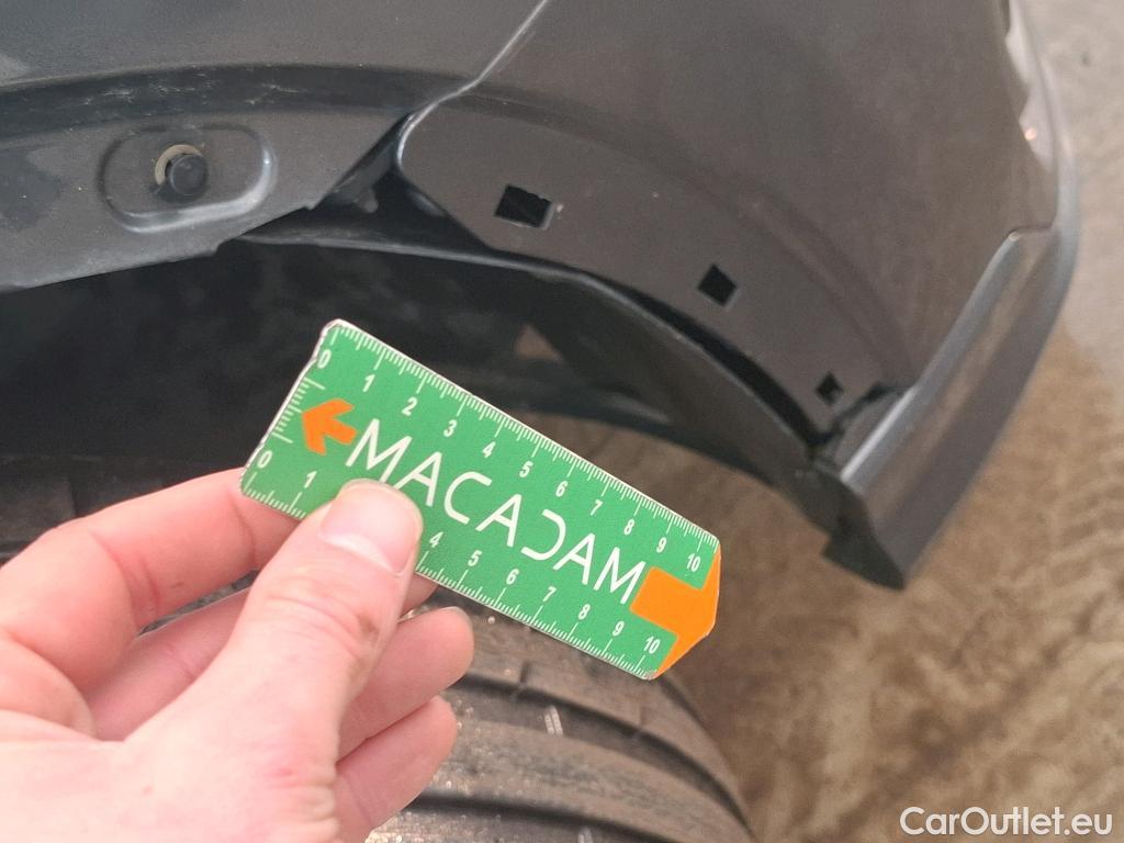  Audi  Q3 AUDI  / 2018 / 5P / SUV 45 TFSI E 245 S TRONIC S LINE #4