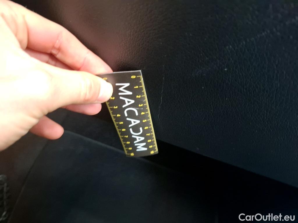  Mercedes  A-Klasse MERCEDES-BENZ Classe A Compact / 2018 / 5P / Berline A 180 AMG Line 7G-DCT #10