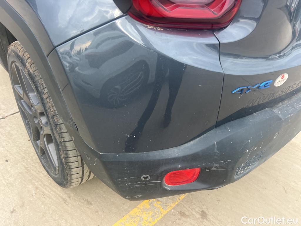  Jeep  Patriot JEEP Renegade / 2014 / 5P / todoterreno S 1.3 PHEV 177kW (240CV) AT AWD #52