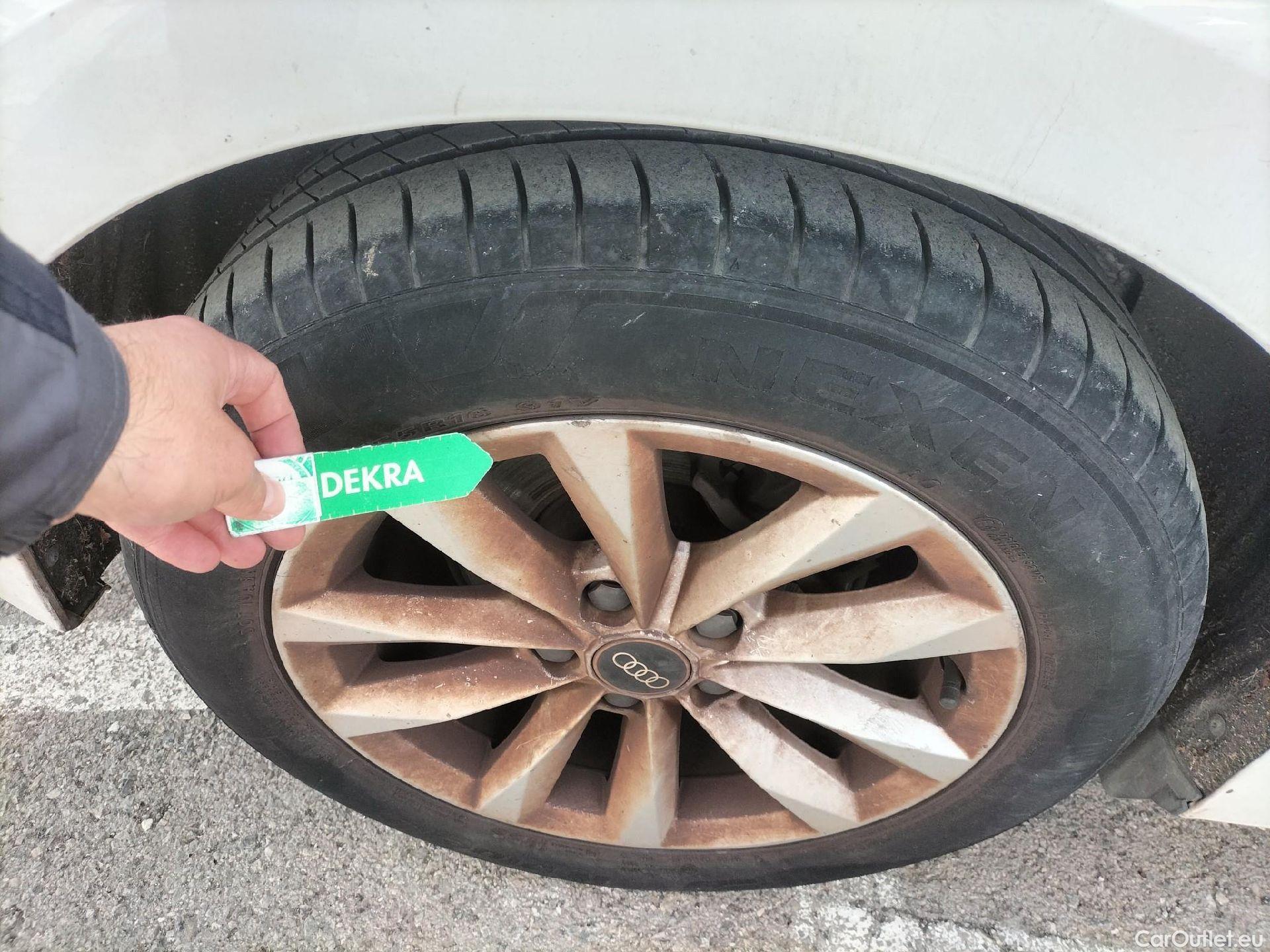  Audi  A3 AUDI  / 2020 / 5P / berlina con portón Sportback 30 TFSI 81kW (110CV) S tronic #43