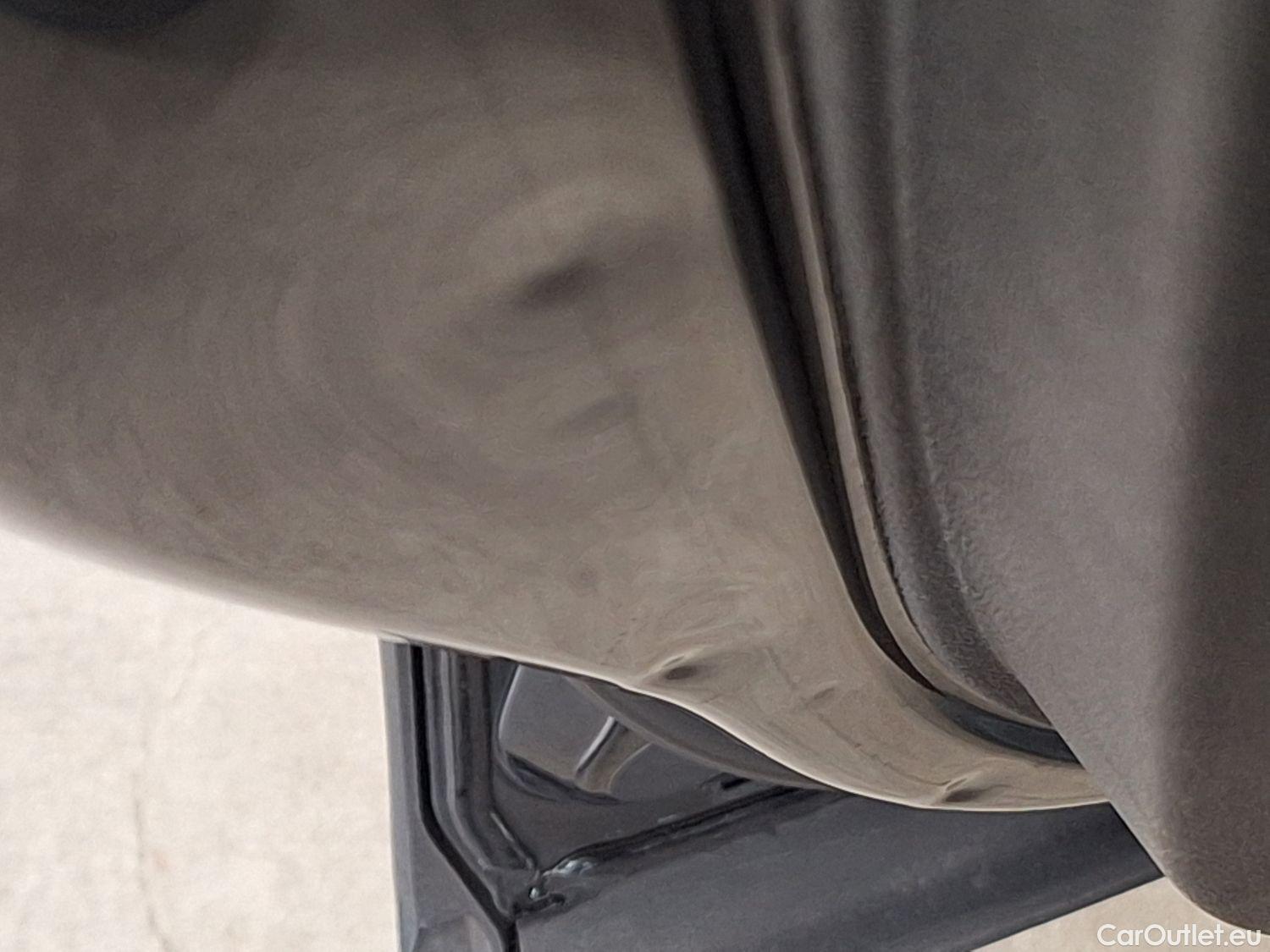  Peugeot  5008 Peugeot,  '16, Peugeot  1.2 PureTech 96kW S&S EAT8 Crossway 7pl #48