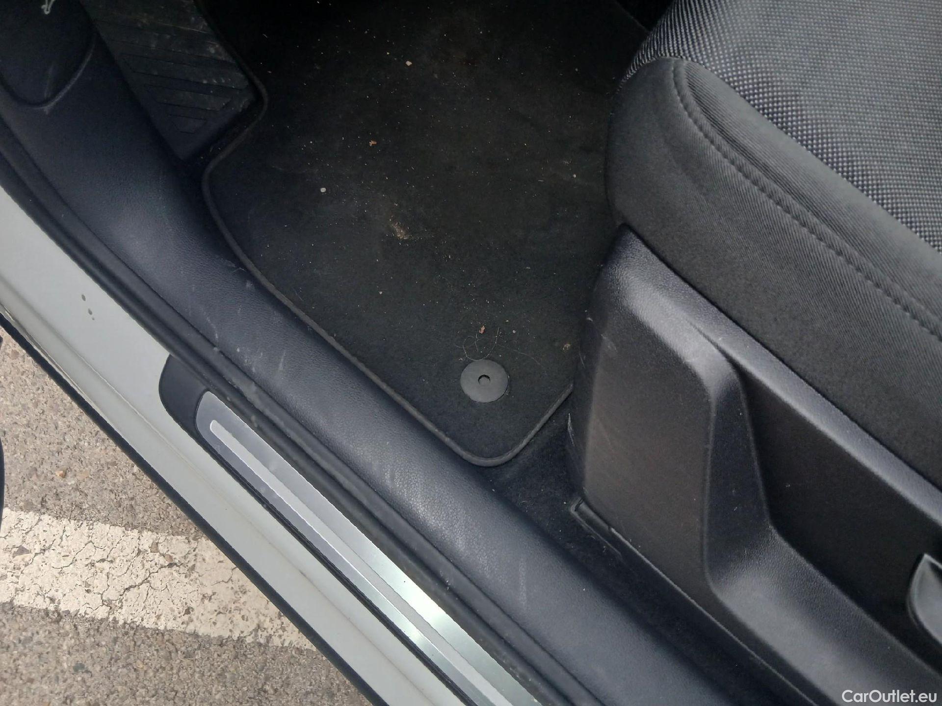  Audi  Q2 AUDI  / 2020 / 5P / todoterreno Advanced 35 TFSI 110kW (150CV) S tronic (AC) #5