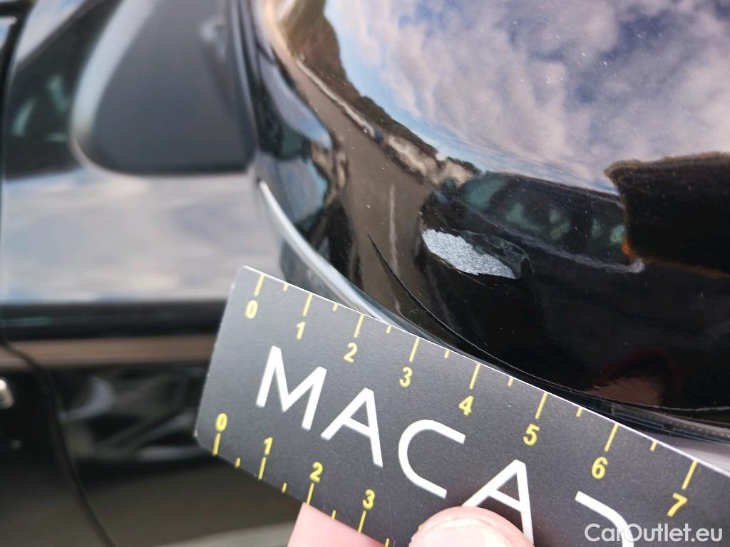  Mitsubishi  Outlander MITSUBISHI  / 2015 / 5P / todoterreno 2.4 PHEV Kaiteki Auto 4WD #41