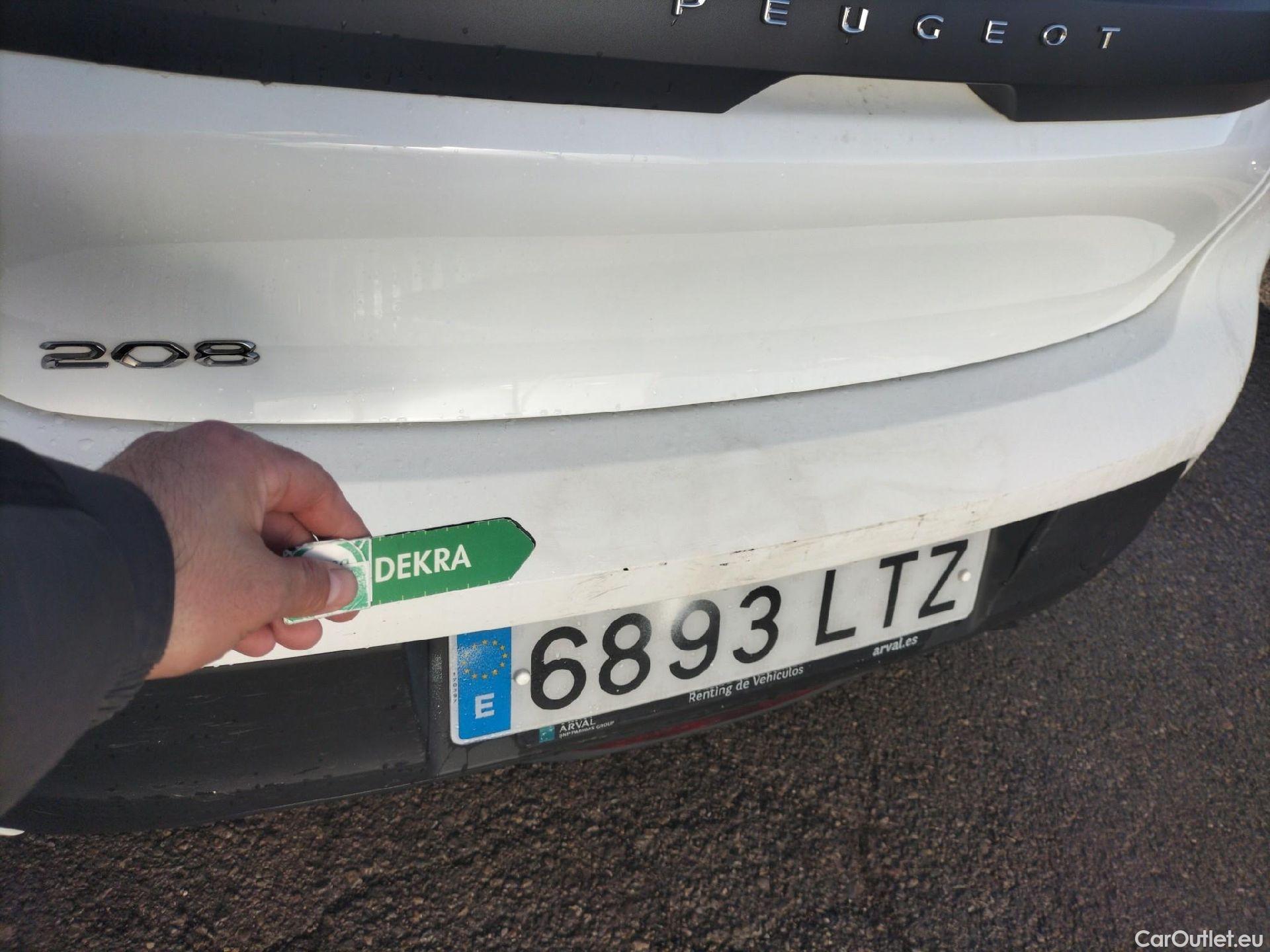  Peugeot  208  Like 1.2 Puretech 75CV MT5 E6d #15