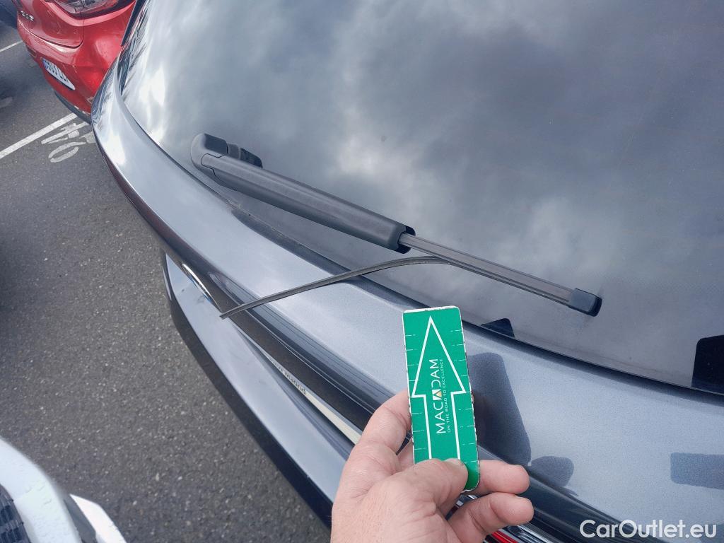  Bmw  Serie 1 BMW  / 2019 / 5P / berlina con portón 118i #14