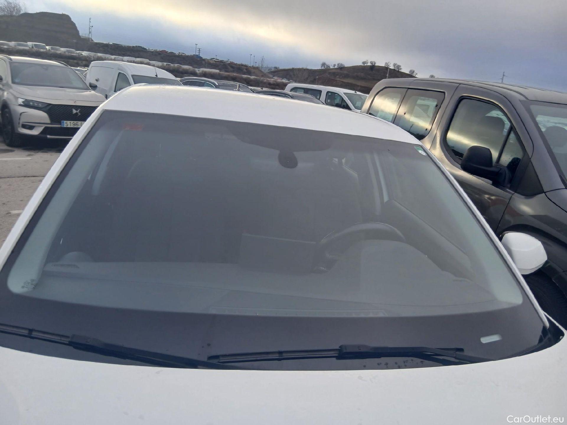  Audi  Q2 AUDI  / 2020 / 5P / todoterreno Advanced 35 TFSI 110kW (150CV) S tronic (AC) #15