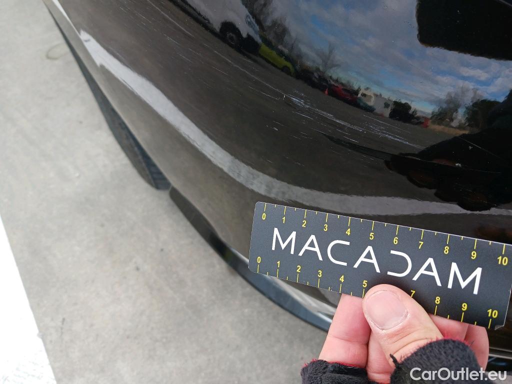  Mitsubishi  Outlander MITSUBISHI  / 2015 / 5P / todoterreno 2.4 PHEV Kaiteki Auto 4WD #35