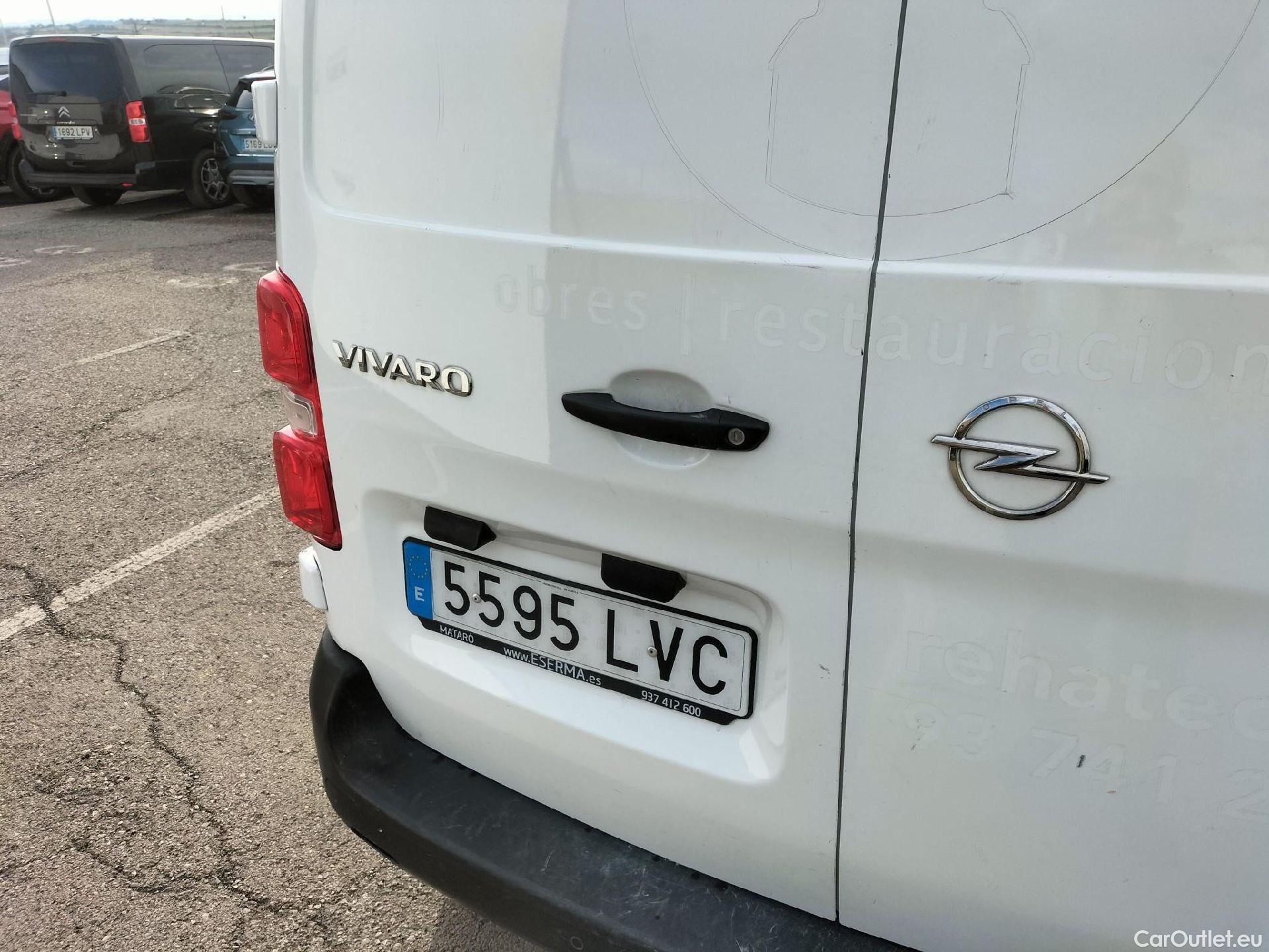  Opel  Vivaro OPEL  / 2019 / 4P / furgón 1.5 D 88kW (120CV) M Std Express M.P. DC #34