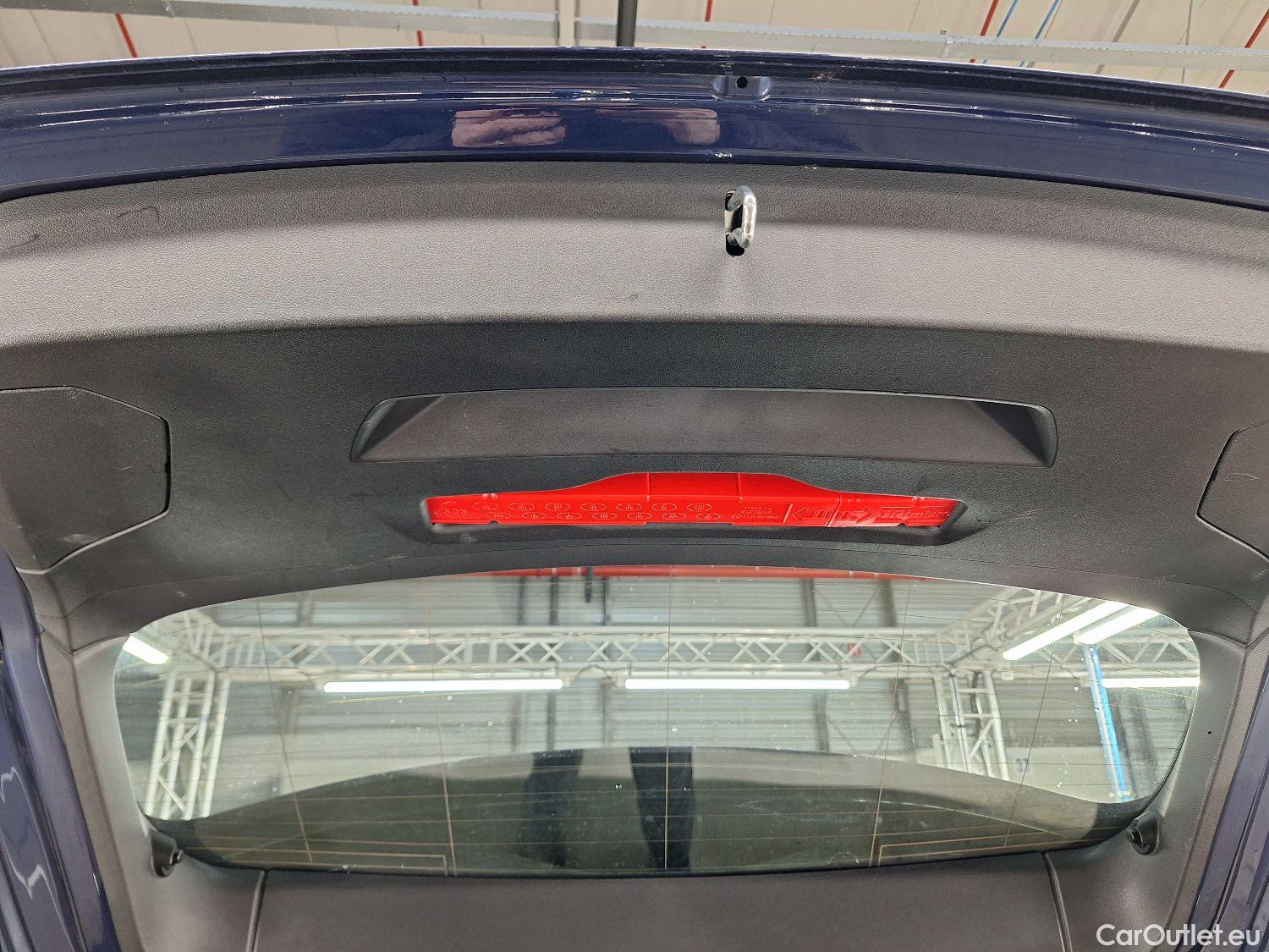  Bmw  Serie 1 BMW, 1-serie '19, BMW 1 Reeks Hatch 116d (85 kW) 5d #61