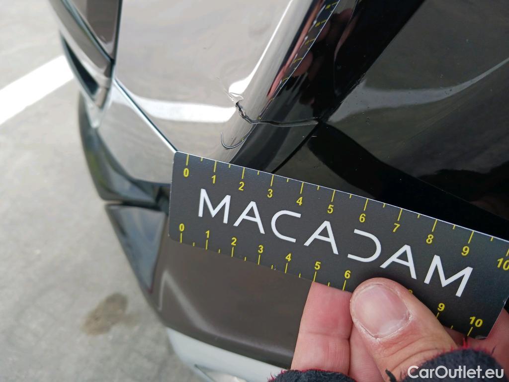  Mitsubishi  Outlander MITSUBISHI  / 2015 / 5P / todoterreno 2.4 PHEV Kaiteki Auto 4WD #4