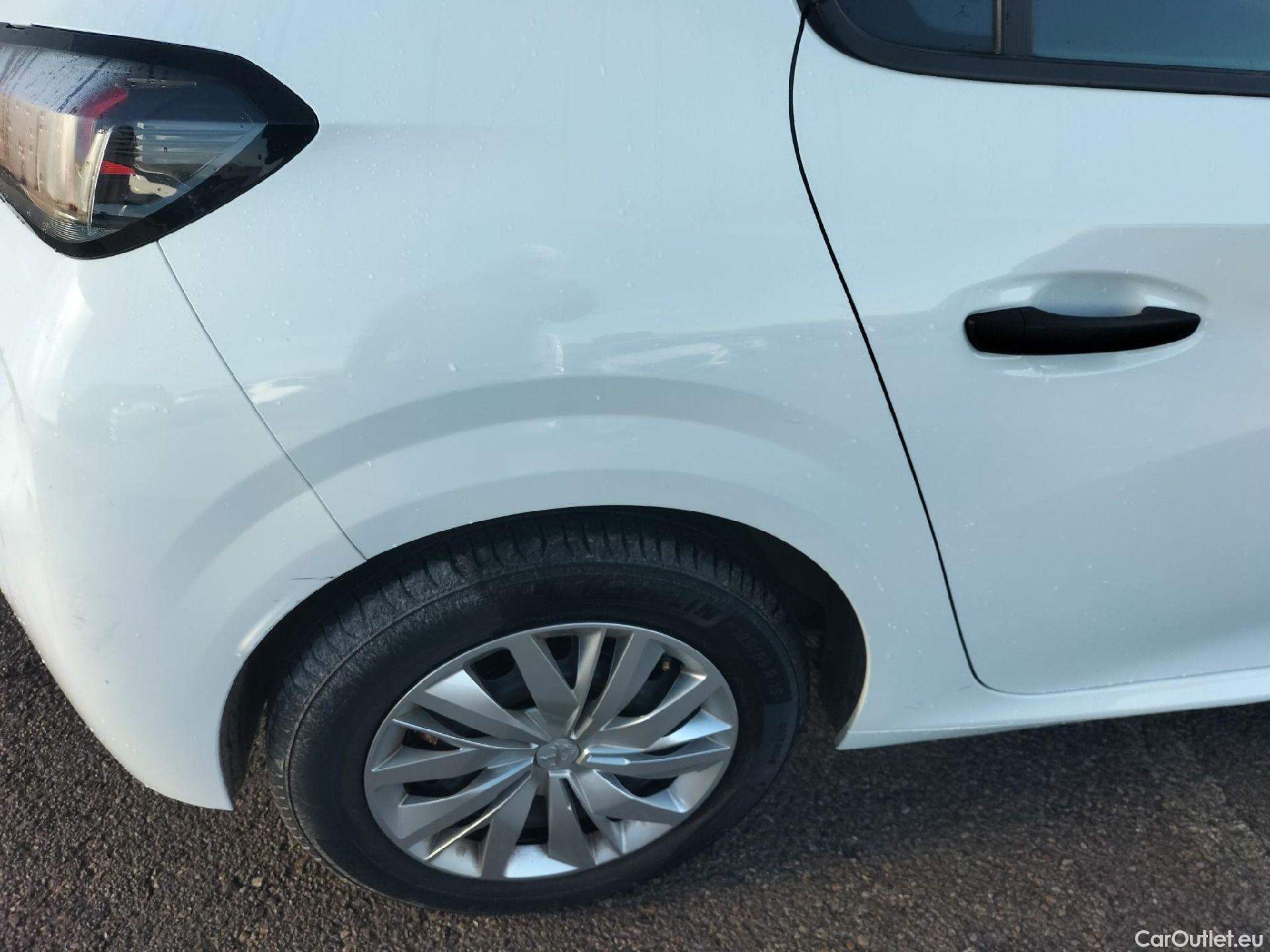  Peugeot  208  Like 1.2 Puretech 75CV MT5 E6d #19