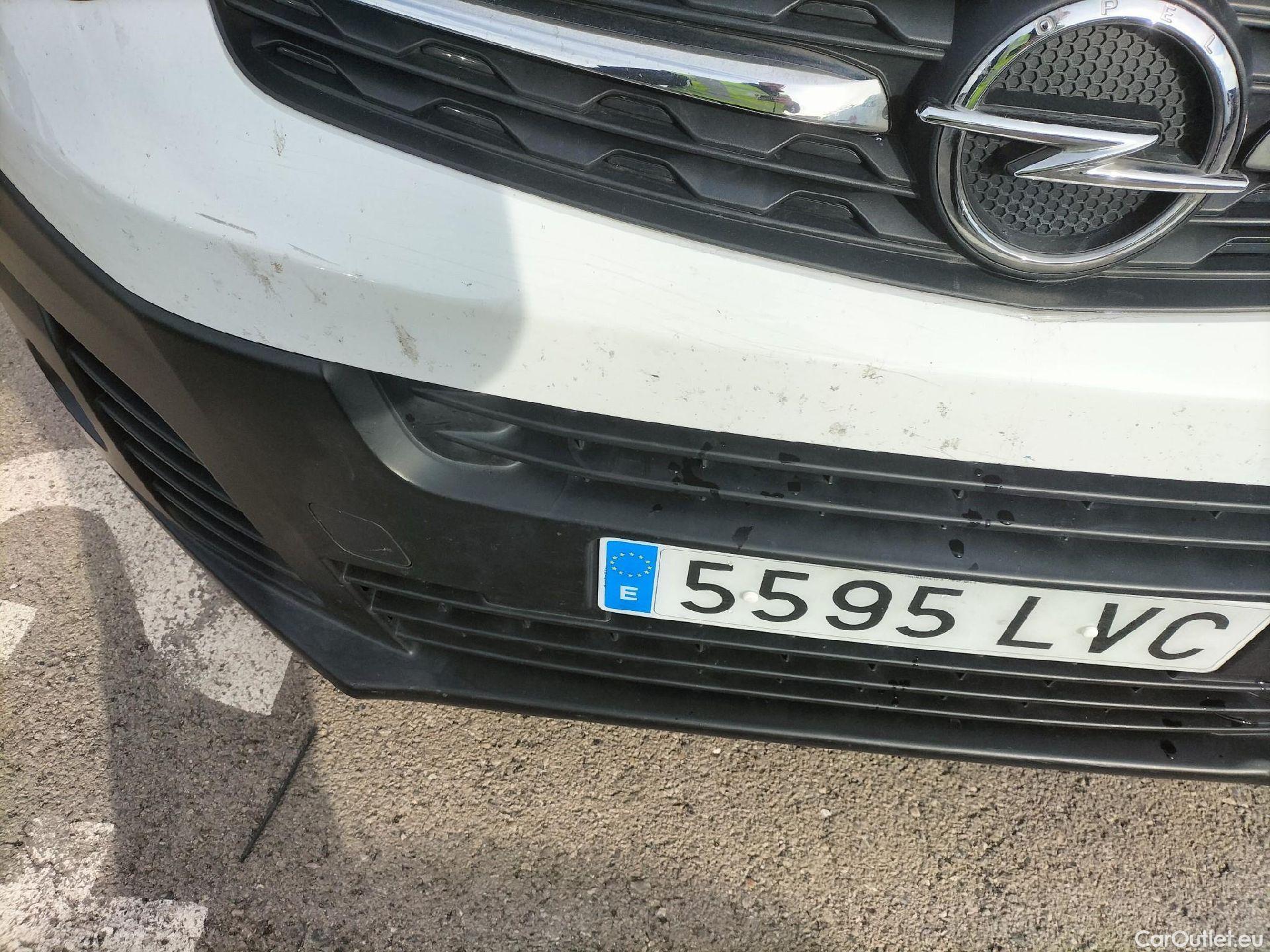  Opel  Vivaro OPEL  / 2019 / 4P / furgón 1.5 D 88kW (120CV) M Std Express M.P. DC #5