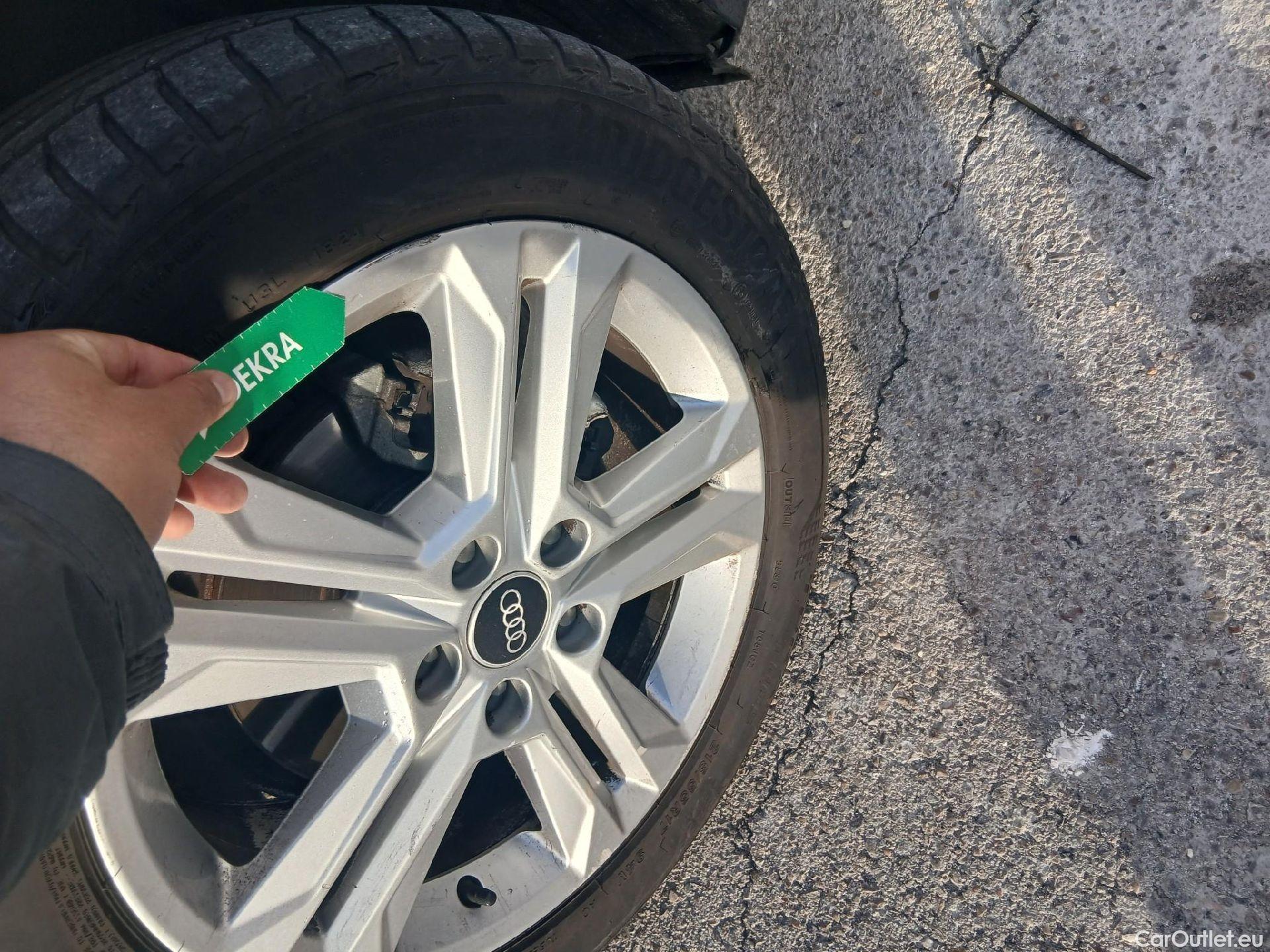  Audi  Q2 AUDI  / 2020 / 5P / todoterreno Advanced 35 TFSI 110kW (150CV) S tronic (AC) #44