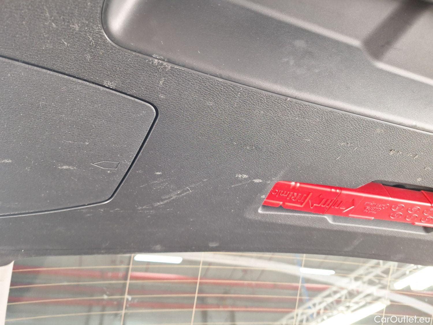  Bmw  X1 BMW,  FL'19, BMW  sDrive16dA (85 kW) 5d #38