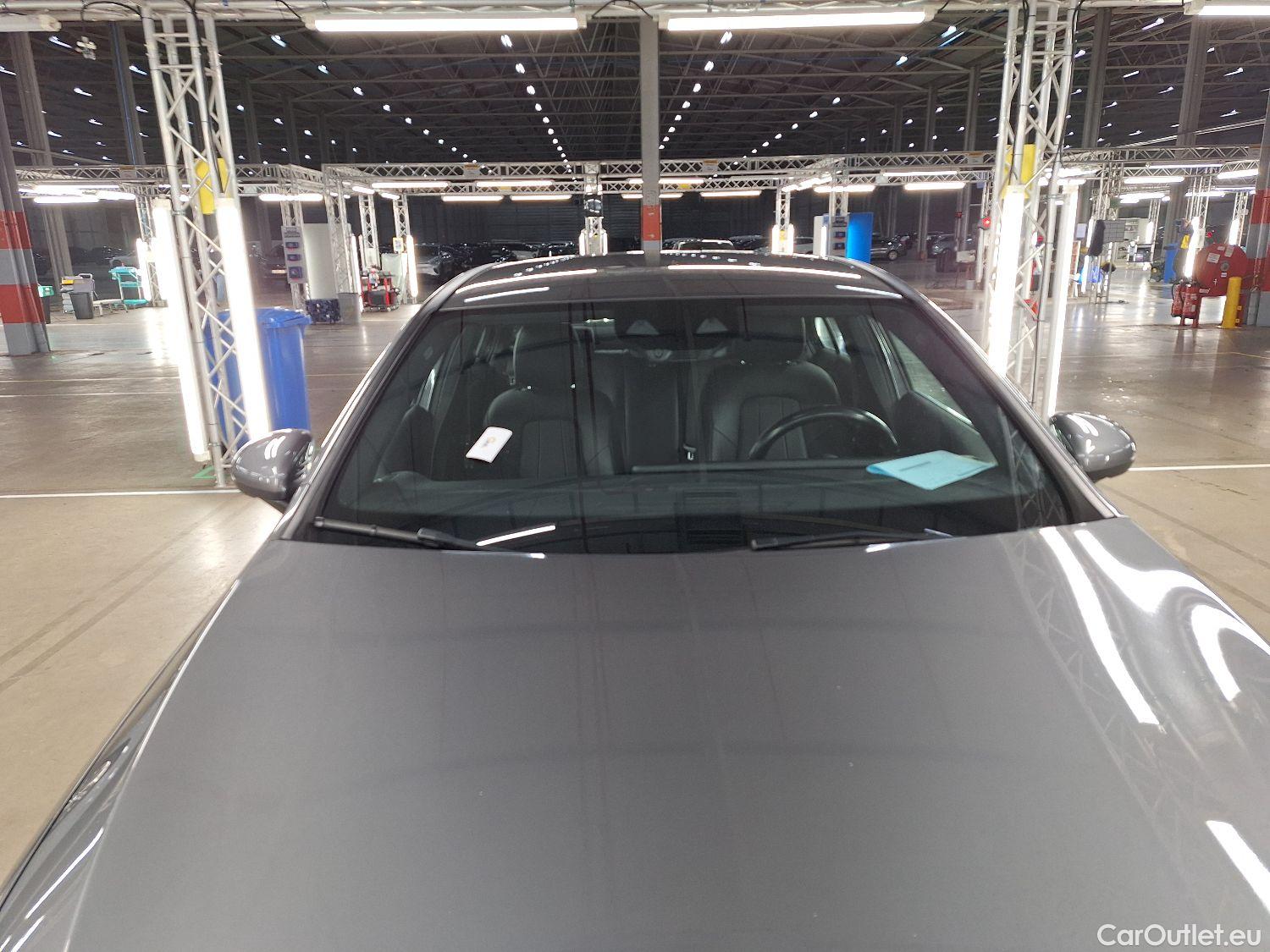  Mercedes  A-Klasse Mercedes, A-Class Berline '18, Mercedes-Benz  Limousine A 250e Business S #1